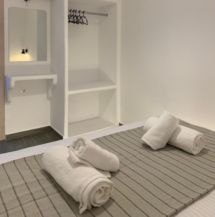 Juli'S Suites Mérichas Buitenkant foto